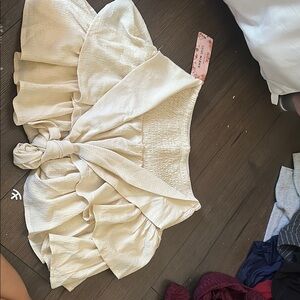 Cream Ruffled Skirt with Bow